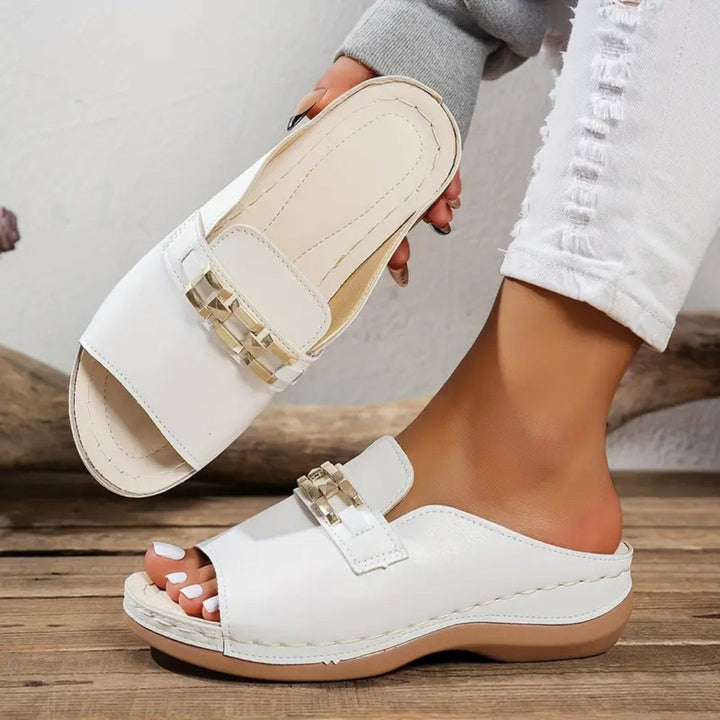 Claudia™ | Lightweight Orthopedic Sandals