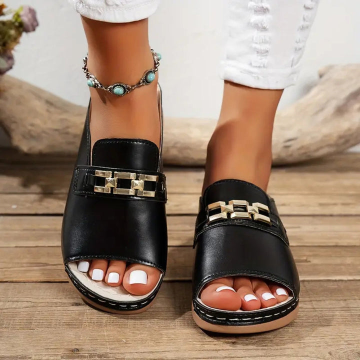 Claudia™ | Lightweight Orthopedic Sandals