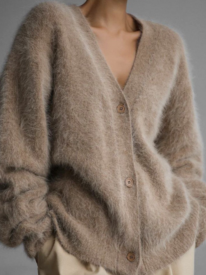 Aubrey | Cozy V-Neck Sweater
